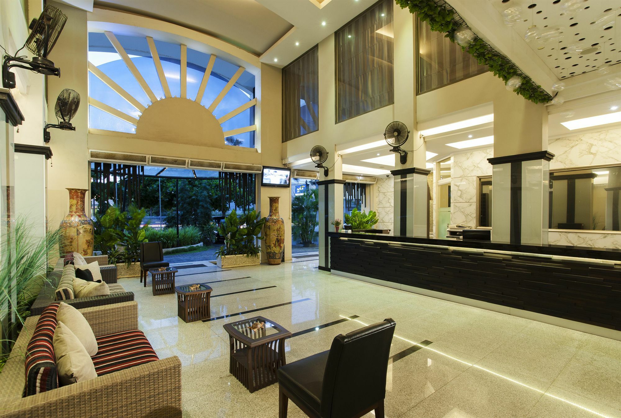 Sun Boutique Hotel Kuta Lombok Eksteriør bilde